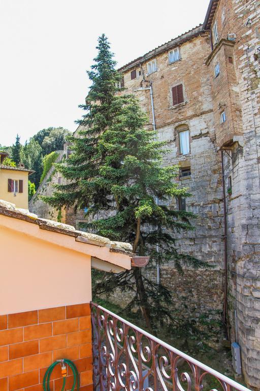 Alla Maison Di Alessia Bed & Breakfast Perugia Luaran gambar